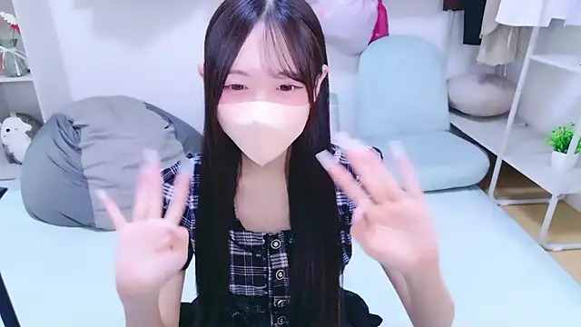 Suzu ch xx online show from June 11, 2:15 pm