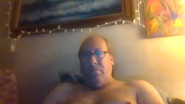 hornyrich69 online show from January 1, 4:50 am