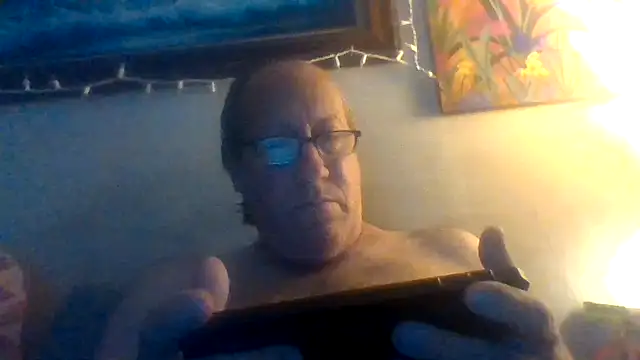 hornyrich69 online show from January 10, 6:53 am