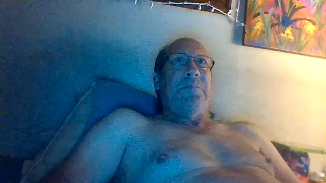 hornyrich69 online show from September 17, 4:47 am