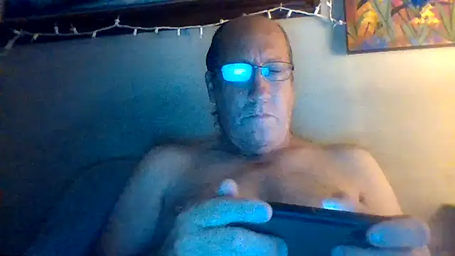 hornyrich69 online show from September 18, 3:30 am