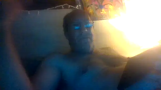 Snapshot of hornyrich69 chatting on March 30, 12:55 am hornyrich69 online show from March 30, 12:55 am