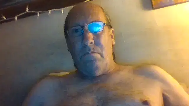 hornyrich69 online show from June 21, 4:59 am
