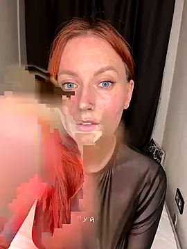 Snapshot of EmmaWarren chatting on September 23, 5:05 pm EmmaWarren online show from September 23, 5:05 pm