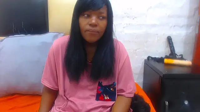 MILKYLONGPUSSYLIPSS online show from February 10, 4:33 pm