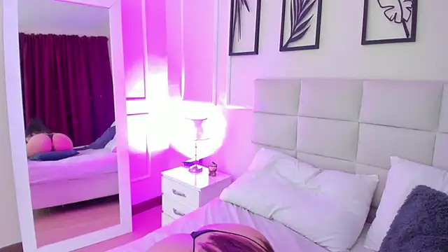 Alisa  walker online show from January 21, 12:25 am