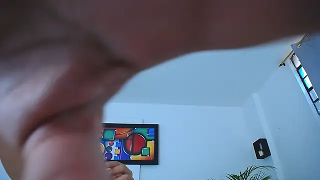 Snapshot of Chiqui_milk_ chatting on February 22, 10:20 pm Chiqui milk online show from February 22, 10:20 pm