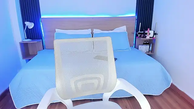 Snapshot of Chiqui_milk_ chatting on September 8, 6:40 pm Chiqui milk online show from September 8, 6:40 pm