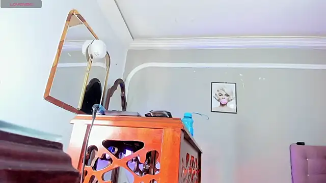 Jimena Grey online show from December 16, 5:23 am