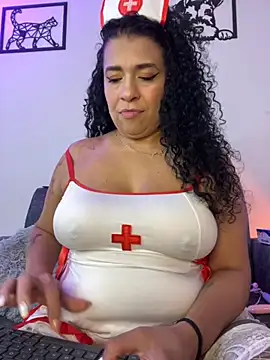 Snapshot of miss_grace_01 chatting on September 29, 2:27 am miss grace 01 online show from September 29, 2:27 am