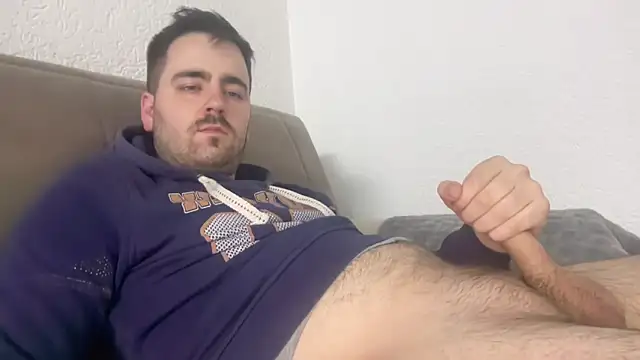 Snapshot of Horny00boy0 chatting on May 6, 11:54 pm Horny00boy0 online show from May 6, 11:54 pm