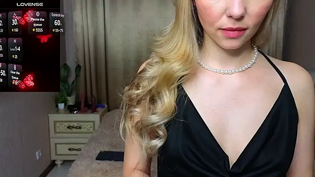 Snapshot of Molliblum chatting on January 28, 2:10 pm Molliblum online show from January 28, 2:10 pm