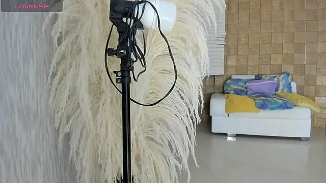 Lissalittlee online show from September 21, 7:59 pm