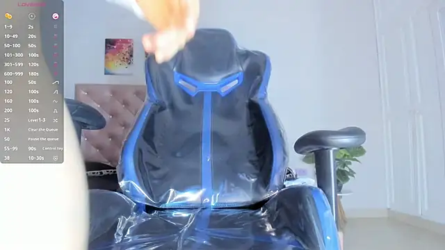 Lissalittlee online show from October 23, 8:18 pm