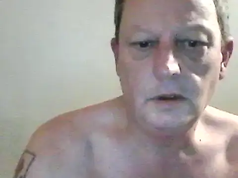 chubbybear2cum online show from December 3, 1:52 am