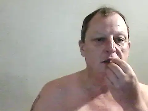 chubbybear2cum online show from December 4, 11:02 pm