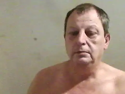 chubbybear2cum online show from December 18, 5:48 am