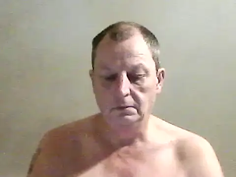 chubbybear2cum online show from January 9, 1:50 am