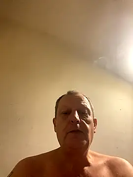 chubbybear2cum online show from September 18, 1:51 am