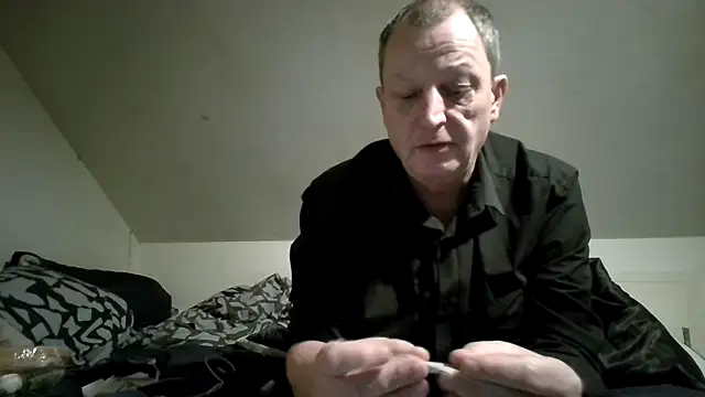 chubbybear2cum online show from December 18, 5:02 am