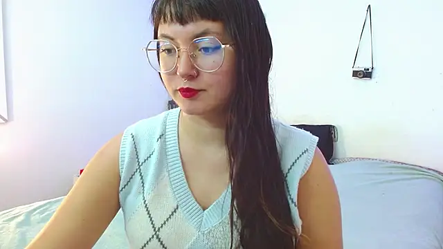 Mily baker online show from December 9, 7:18 pm