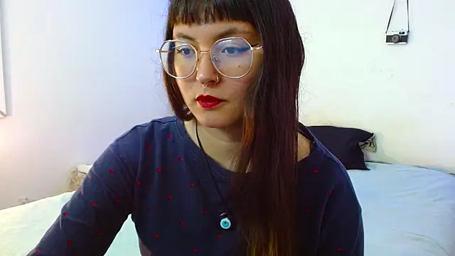 Mily baker online show from December 18, 9:40 pm