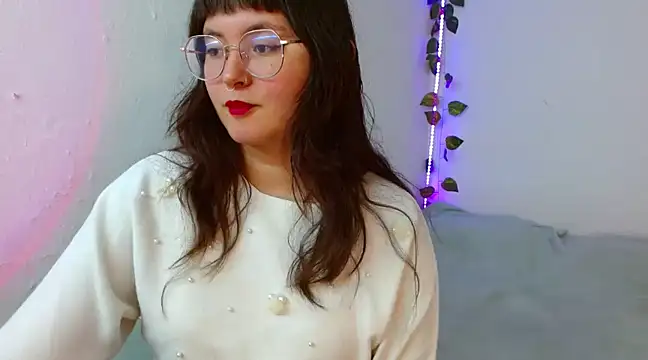 Mily baker online show from February 5, 9:29 pm