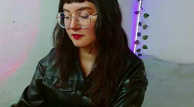 Mily baker online show from February 15, 11:47 pm