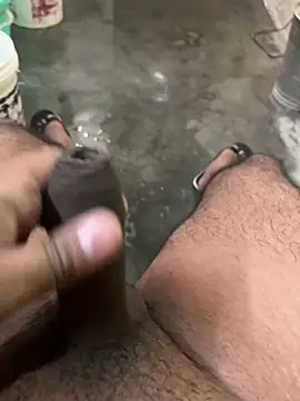 Snapshot of pussychaser1234 chatting on December 20, 8:38 am pussychaser1234 online show from December 20, 8:38 am