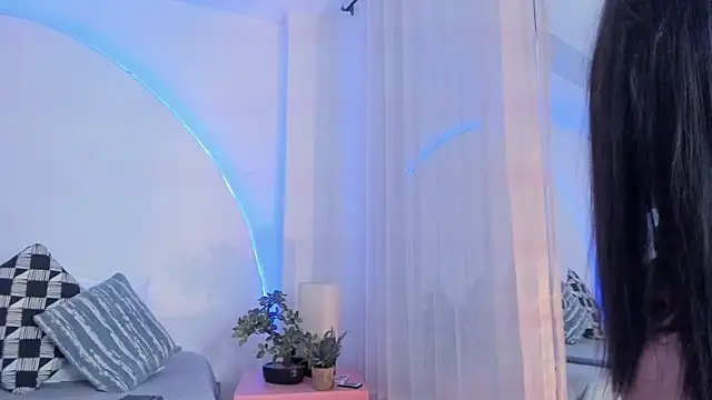 Snapshot of Grace_Duppon chatting on January 14, 7:43 pm Grace Duppon online show from January 14, 7:43 pm