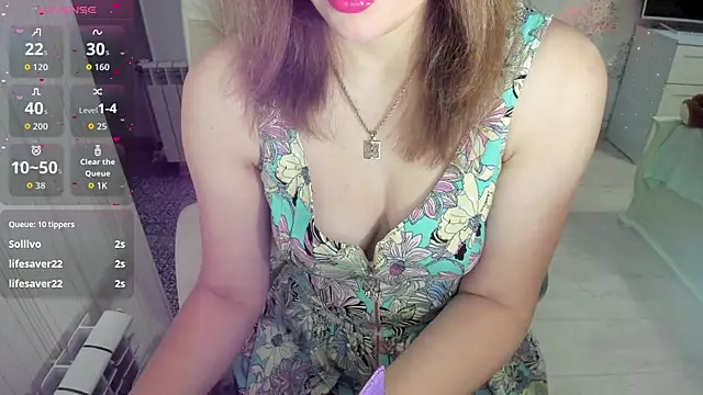 A L I N A online show from October 21, 9:37 pm