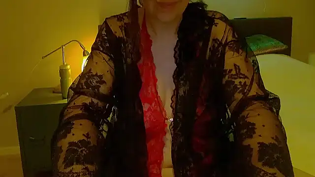 Ella Next Door online show from December 25, 9:54 pm