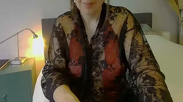 Ella Next Door online show from December 29, 9:50 am