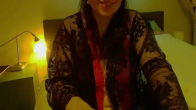 Ella Next Door online show from December 29, 8:26 pm