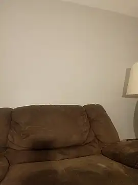 Snapshot of AllLeggs chatting on November 16, 7:03 am AllLeggs online show from November 16, 7:03 am