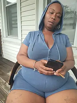 AllLeggs online show from July 4, 11:00 pm