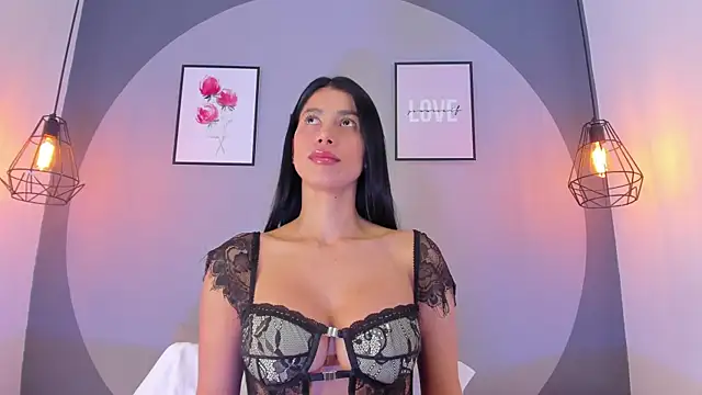 Snapshot of jasminehill_ chatting on February 17, 9:30 pm jasminehill  online show from February 17, 9:30 pm