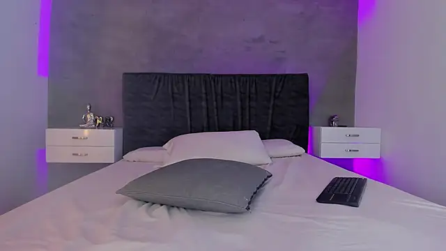 Snapshot of jasminehill_ chatting on March 14, 3:25 pm jasminehill  online show from March 14, 3:25 pm