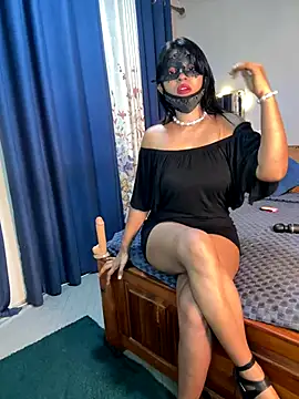 Snapshot of Cinderella-98 chatting on October 10, 5:17 am Cinderella-98 online show from October 10, 5:17 am