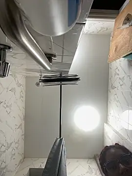 LunaWolfie143 online show from September 15, 2:00 am