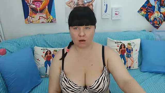 Sexy MALIKKA online show from July 25, 1:30 pm