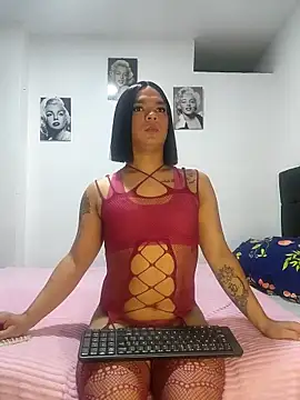 Snapshot of sweet_candy1234 chatting on November 10, 6:56 am sweet candy1234 online show from November 10, 6:56 am