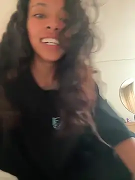 Miss freydis online show from January 24, 9:47 pm