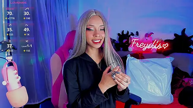 Miss freydis online show from March 26, 4:18 am