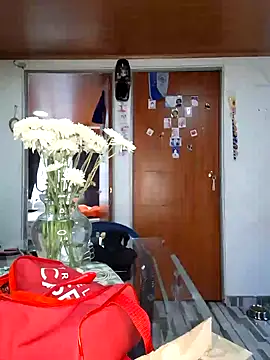 Selket11 online show from February 9, 12:30 pm