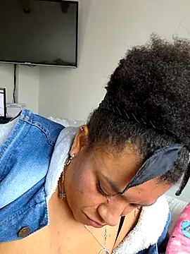 Selket11 online show from March 10, 4:14 pm