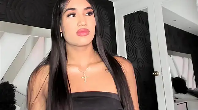 ambermartin  online show from January 31, 10:31 pm