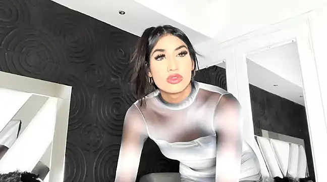 ambermartin  online show from March 3, 7:28 pm