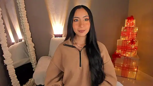 amber curly online show from December 12, 4:32 pm