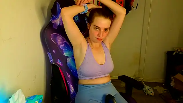 EvieRoseex online show from June 23, 11:47 pm